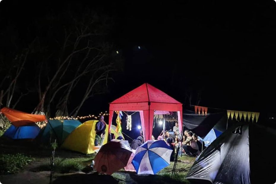 camping-di-pantai-sanggar